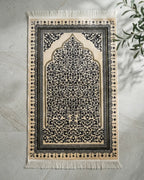 Made in Syria Floral Mihrab Janamaz 116 × 70 CM